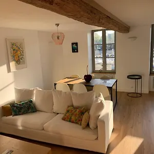 https://appartement-darchitecte-vue-port.inbrittany.com